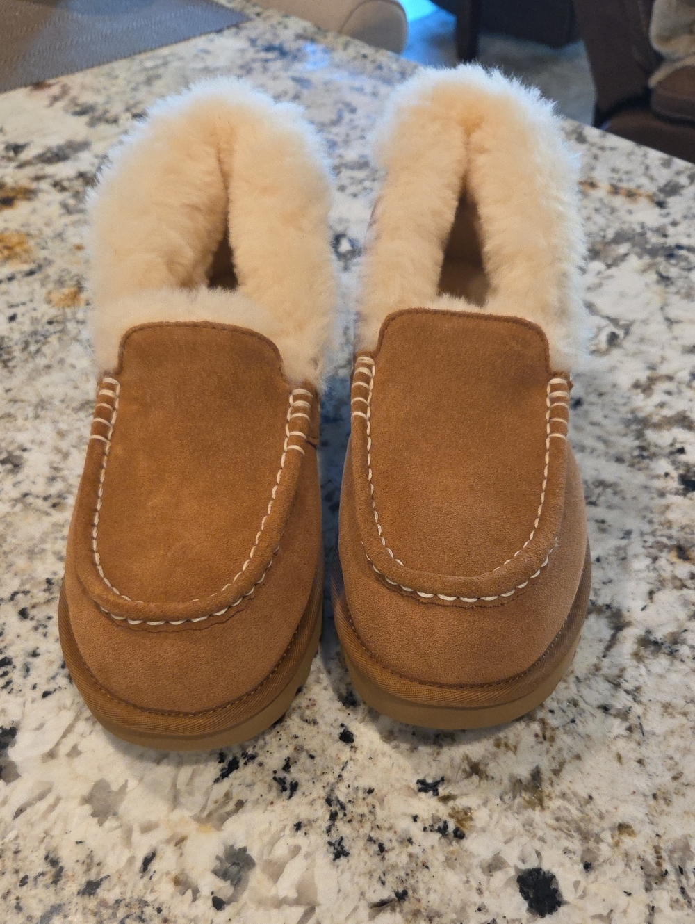 UGG Womens Chestnut Suede Shearling Slip-Ons